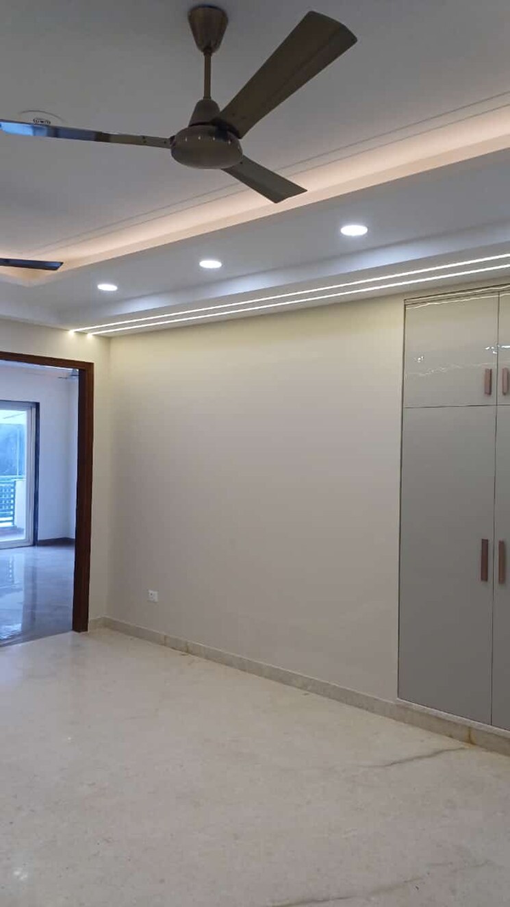 Room, sector 52 4 Bedroom 2385 Sq.Ft. Builder Floor In Sector 52 Gurgaon 8277934