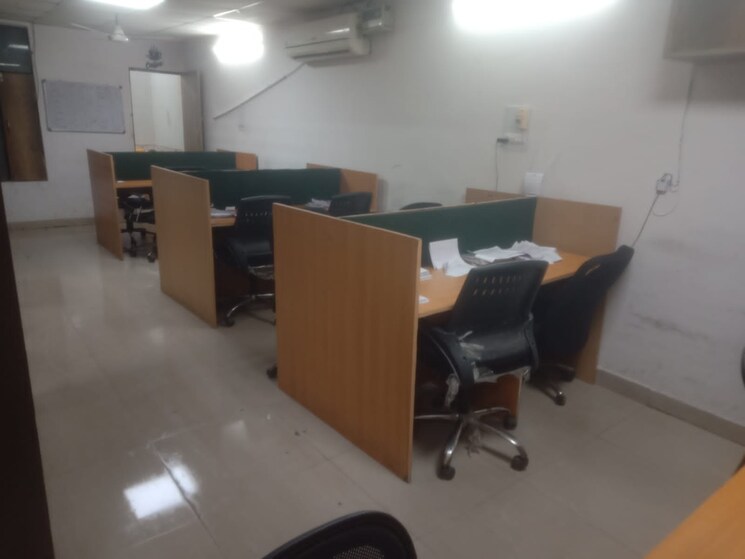 Team Area, sector 2 Commercial Office Space 3200 Sq.Ft. In Sector 2 Noida 8278346