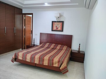 Bedroom in 3 BHK Builder Floor at Defence Colony – for Rent