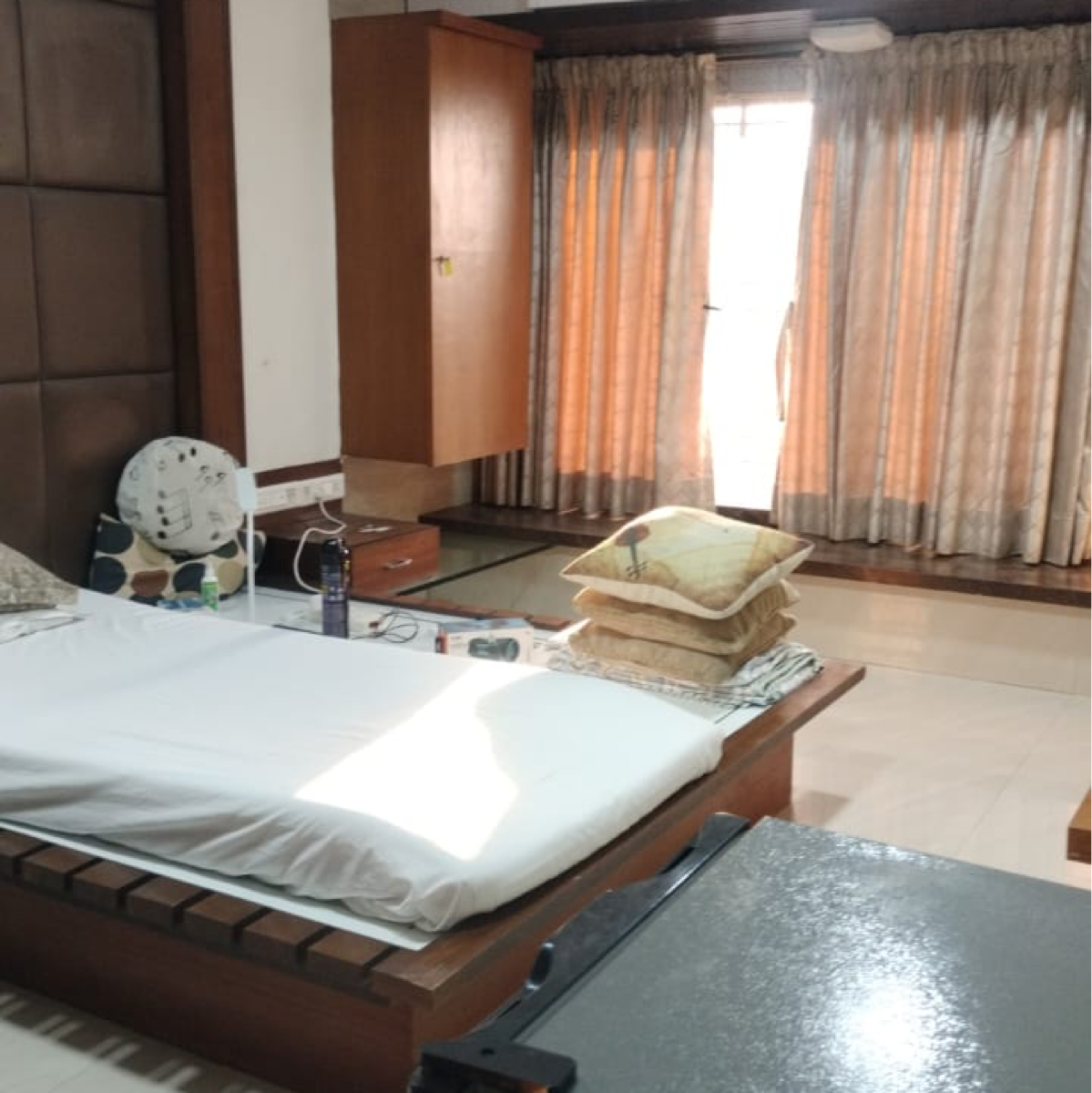 2 BHK Apartment For Sale in Borivali East