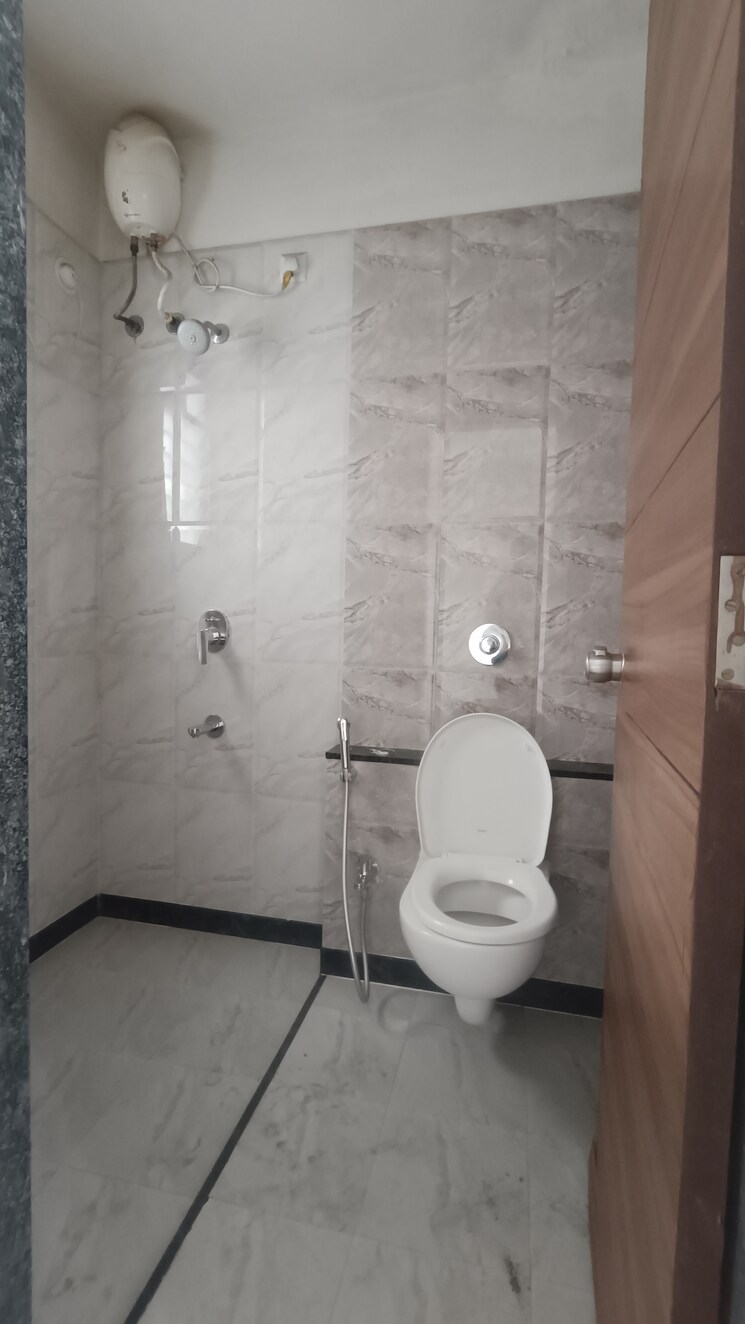 Bathroom, dugad-shriniwas-sankul 2 Bedroom 1050 Sq.Ft. Builder Floor In Katraj Pune 8278560