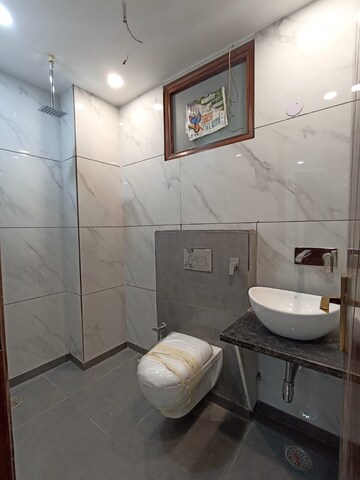 Bathroom in 2 BHK Apartment at Paschim Vihar – for Rent