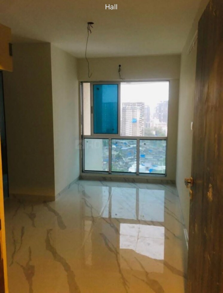 Room, malad west 1 Bedroom 305 Sq.Ft. Apartment In Malad West Mumbai 8278613
