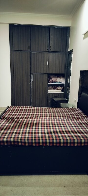 Bedroom in 4 BHK Independent House at RWA Apartments Sector 50, Sector 50 – for Rent