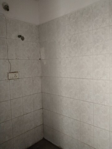 Bathroom in 1 BHK Builder Floor at Shakti Khand – for Rent
