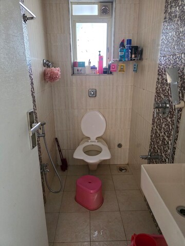 Attached Bathroom in 1 BHK Apartment at Limra Burj Qadri, Agripada – for Sale