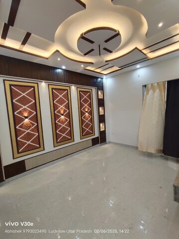 Bedroom in 3 BHK Independent House at Jankipuram Extension – for Sale