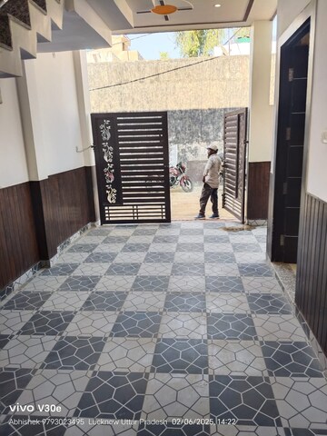 Bedroom in 3 BHK Independent House at Jankipuram Extension – for Sale
