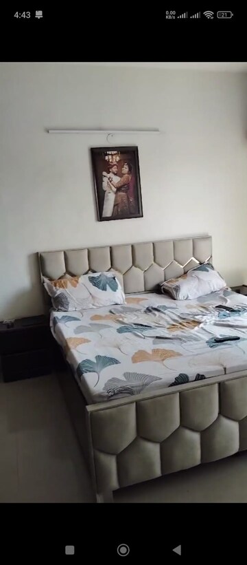 Bedroom in 2.5 BHK Apartment at ILD Greens, Sector 37c – for Rent