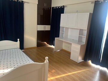 Room in 3 BHK Apartment at M3M Latitude, Sector 65 – for Rent