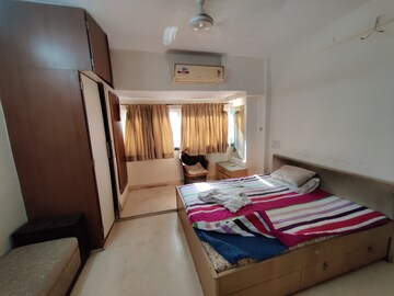 Bedroom in 1 BHK Apartment at Firdaus CHS, Bandra West – for Rent
