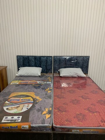 Bedroom in 2 BHK Apartment at Jaypee Greens Kosmos, Sector 134 – for Rent