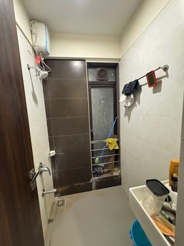 Furnished Amenities in 1 BHK Apartment at Sindhi Society, Chembur – for Rent