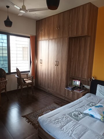 Bedroom in 3 BHK Apartment at Parinee Anand Villa, Santacruz West – for Rent