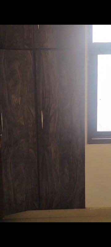 Furnished Amenities in 3 BHK Apartment at Shree Energy Classic Residency, Raj Nagar Extension – for Rent
