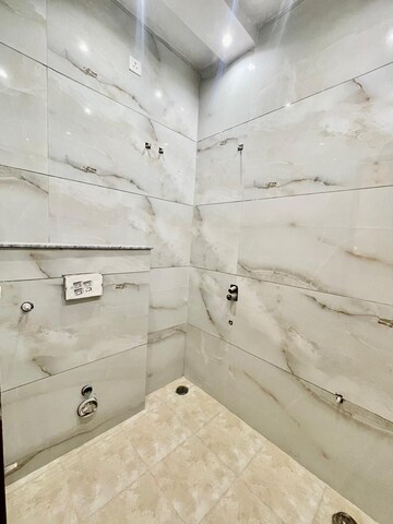 Bathroom in 3 BHK Builder Floor at Parklands, Sector 85 – for Sale