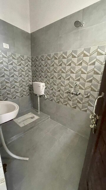 Bathroom in 3 BHK Independent House at Jankipuram Extension – for Sale