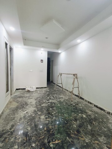 Room in 1 BHK Apartment at New Ashok Nagar – for Rent