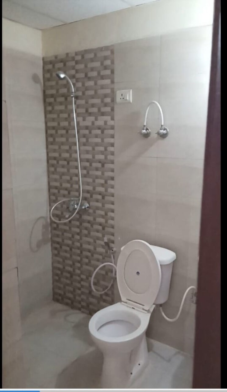 Bathroom, stellar-135 3.5 Bedroom 1450 Sq.Ft. Villa In Sector 135 Noida 8279631