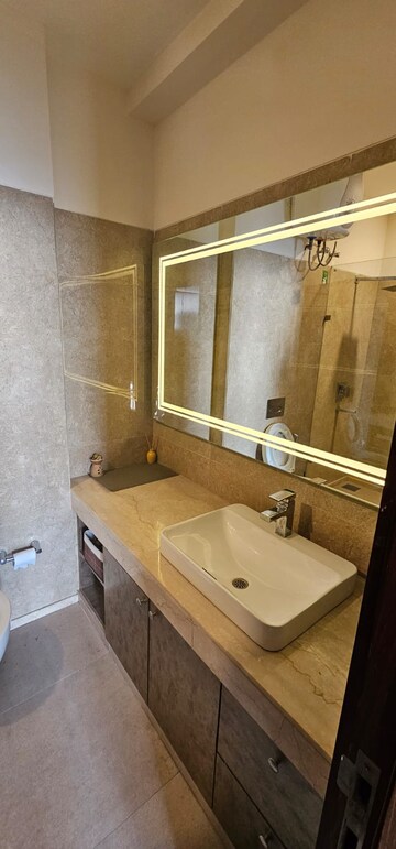 Bathroom in 3 BHK Apartment at M3M Latitude, Sector 65 – for Sale