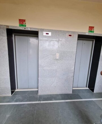 Building Lobby in 3.5 BHK Apartment at Gokul Apartments Faridabad, Sector 45 – for Sale
