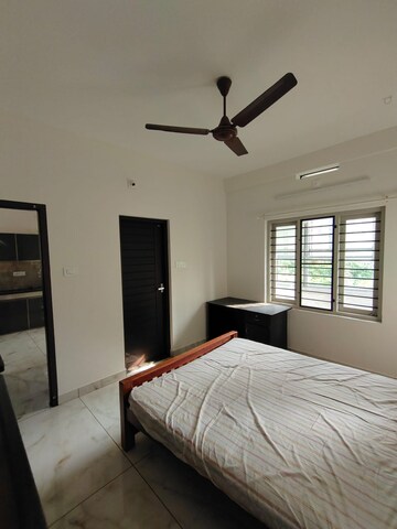 Room in 1.5 BHK Apartment at Kochangadi – for Rent