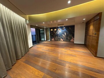 Parking in 5 BHK Apartment at Lodha The World Towers World One Tier 3 Trinity, Worli – for Rent