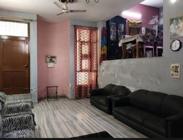 Bedroom in 3.5 BHK Independent House at Sector 8 – for Sale
