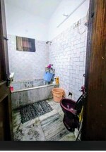 6 BHK + Servant Room 400 Sq.Yd. Independent House in Sector 16