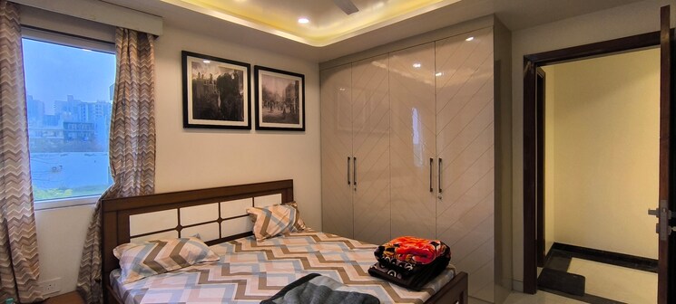  Parking, bptp-amstoria-country-floor 3 Bedroom 1620 Sq.Ft. Builder Floor In Sector 102 Gurgaon 8280051