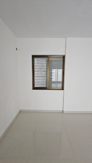 Room in 3 BHK Apartment at Acme Ozone, Manpada – for Sale