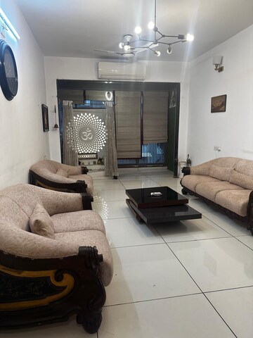 4 BHK Apartment For Rent in JP Iscon Platinum Bopal Ahmedabad  8280415