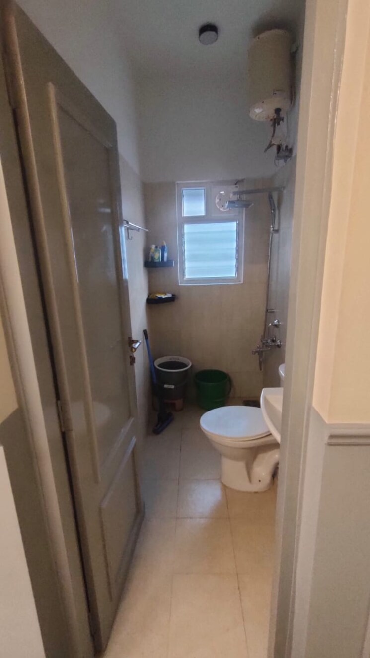 Bathroom, godrej-garden-city 3 Bedroom 1370 Sq.Ft. Apartment In Jagatpur Ahmedabad 8281025