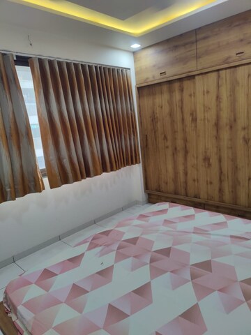 Bedroom in 3 BHK Apartment at Vaishnodevi Circle – for Rent