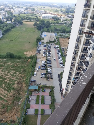 2 BHK Apartment – Exterior View View at Signature Roselia Phase 2, Sector 95a - for Rent