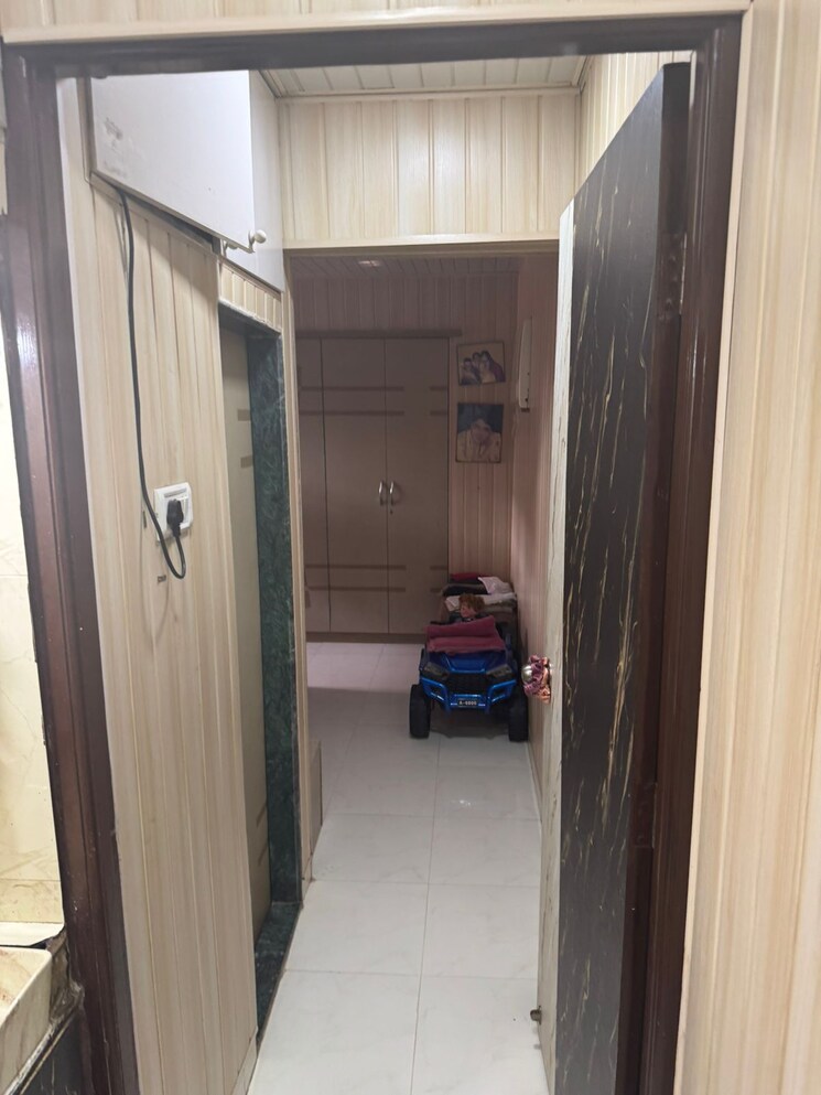 Bathroom, sai-leela-chs-mira-bhayandar 2 Bedroom 868 Sq.Ft. Apartment In Mira Road Thane 8281254