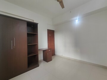 Room in 3 BHK Apartment at DNR Atmosphere, Varthur – for Sale