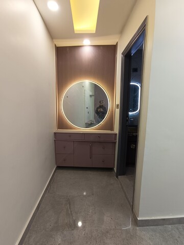 Building Lobby in 3 BHK Builder Floor at Mansarover Garden – for Sale