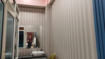 Balcony in  Shop at Kankaria Road – for Rent