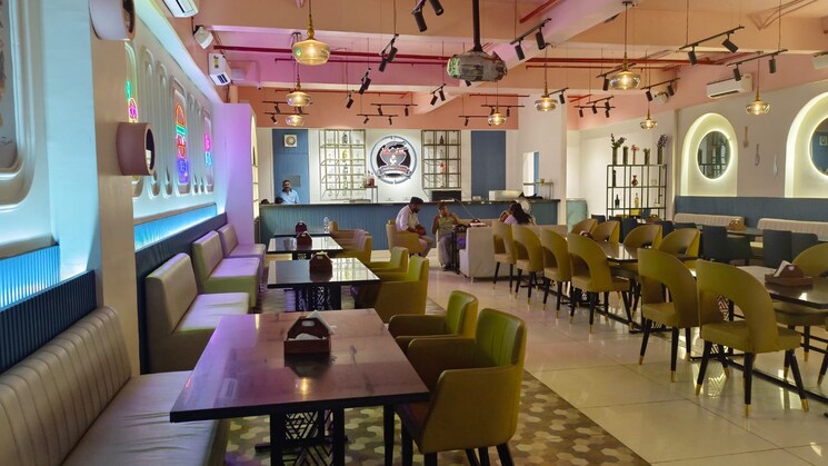 Team Area, kankaria road Commercial Shop 3620 Sq.Ft. In Kankaria Road Ahmedabad 8281241