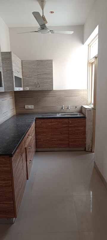 Bathroom in 2 BHK Builder Floor at Dilshad Garden – for Rent