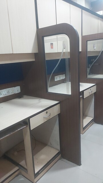 Floor Plan in  Office Space at Mayur Vihar Phase 1 Extension – for Rent