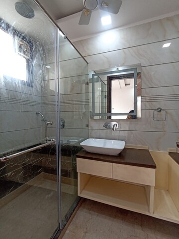 Kitchen in 3 BHK Builder Floor at Paschim Vihar – for Rent