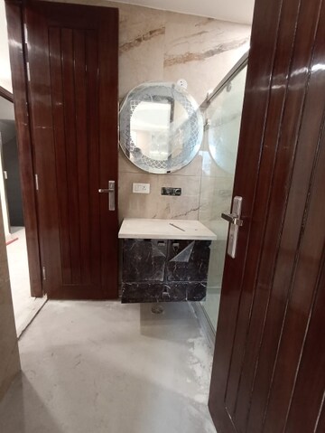 Bathroom in 3 BHK Builder Floor at Paschim Vihar – for Rent