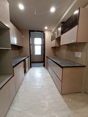 Kitchen in 3 BHK Builder Floor at Paschim Vihar – for Rent
