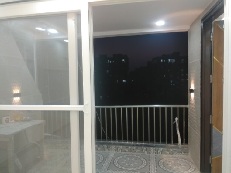 Balcony, dwarka 5 Bedroom 3500 Sq.Ft. Apartment In Dwarka Delhi 8281463