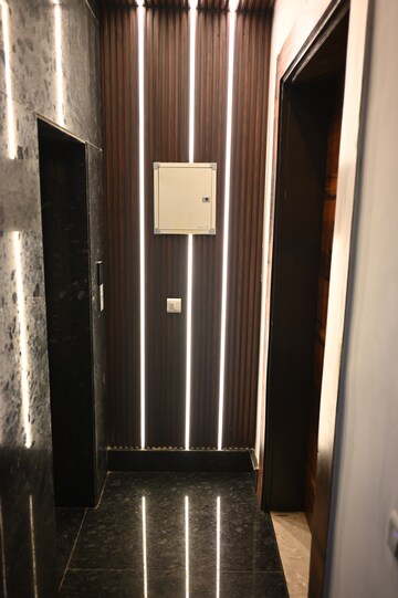 Building Lobby in 3 BHK Builder Floor at Emaar Marbella, Sector 66 – for Rent
