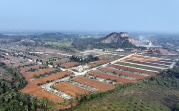 Plot For Sale in Gajula Rega