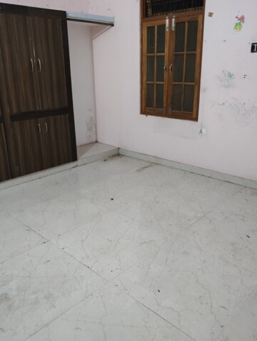 1.5 BHK Independent House For Rent in Vikas Nagar