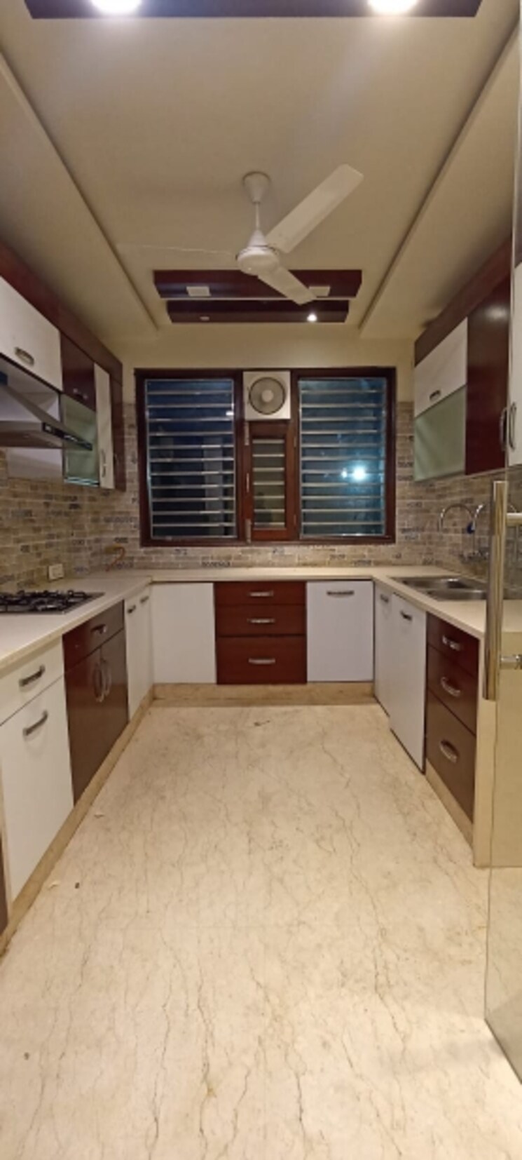 Kitchen, paschim vihar 3 Bedroom 1600 Sq.Ft. Builder Floor In Paschim Vihar Delhi 8281511